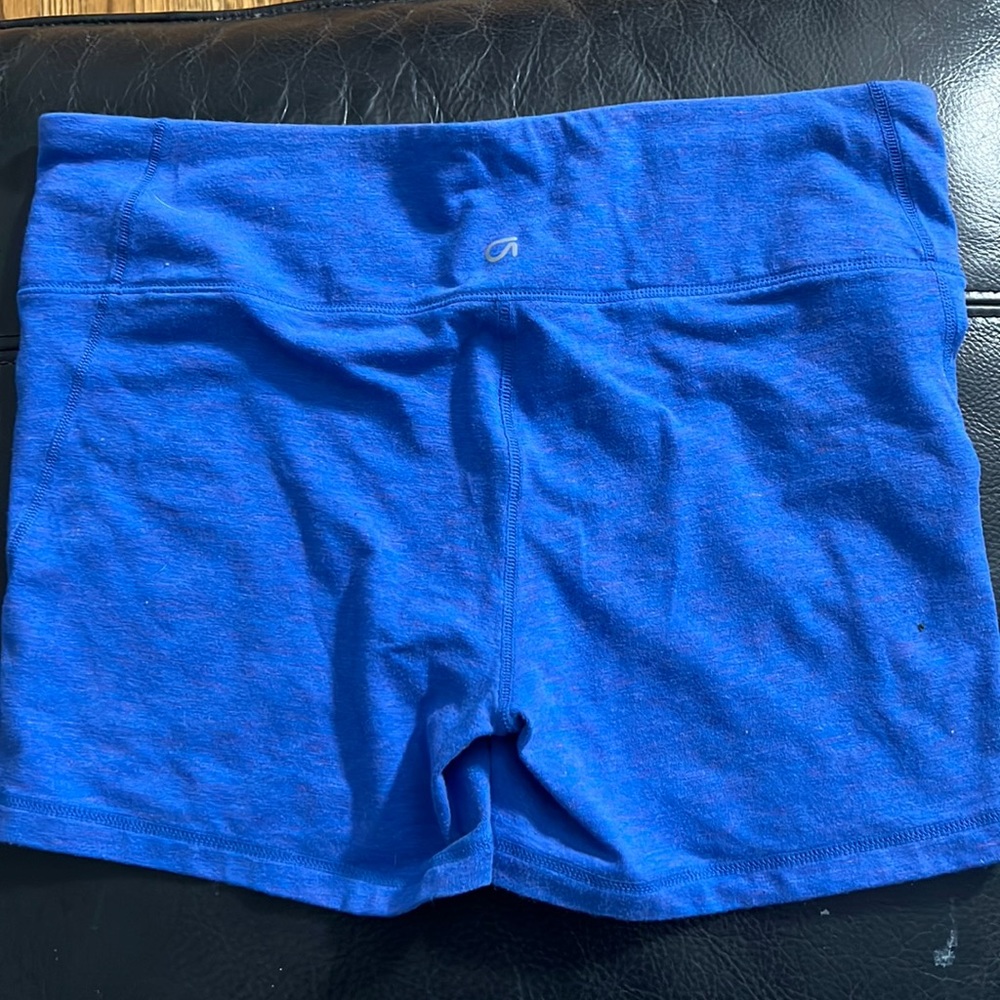 Gapfit 4” workout shorts in gorgeous blue with purple threading. BNWOT